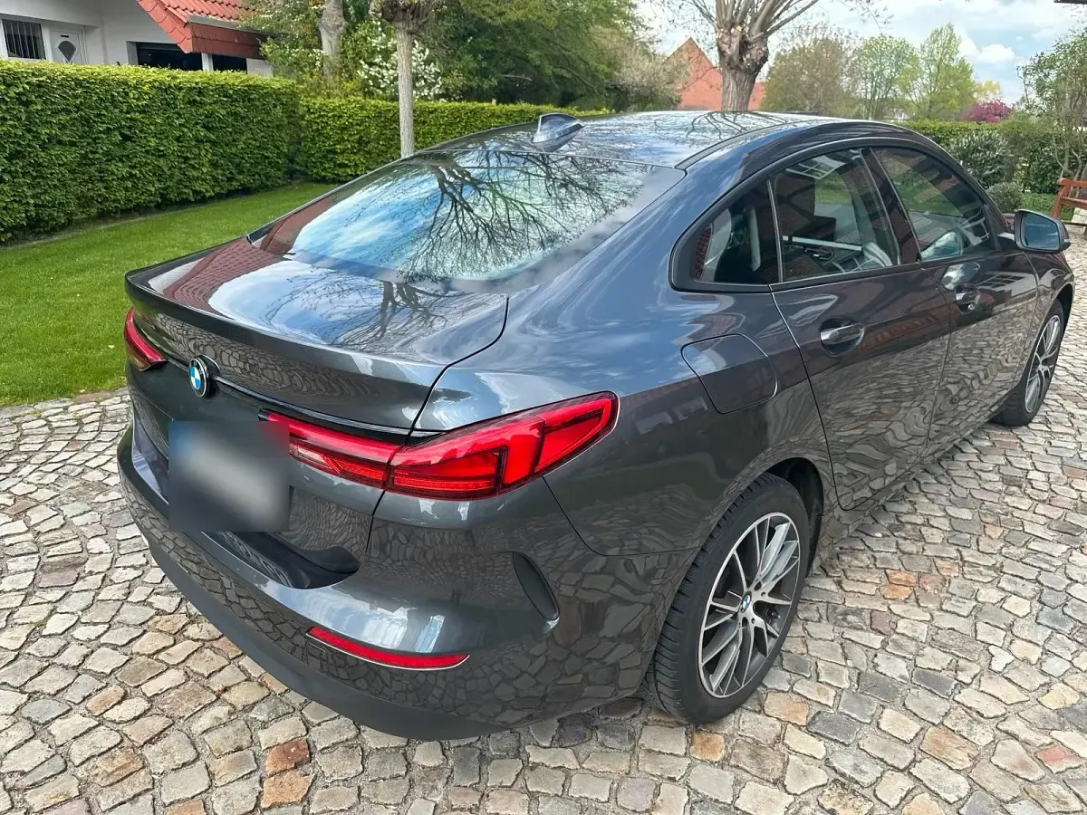 Gebraucht BMW 218 Gran Coupé Comfort Edition 140 PS (102 kW) 2021 Grau Coupé