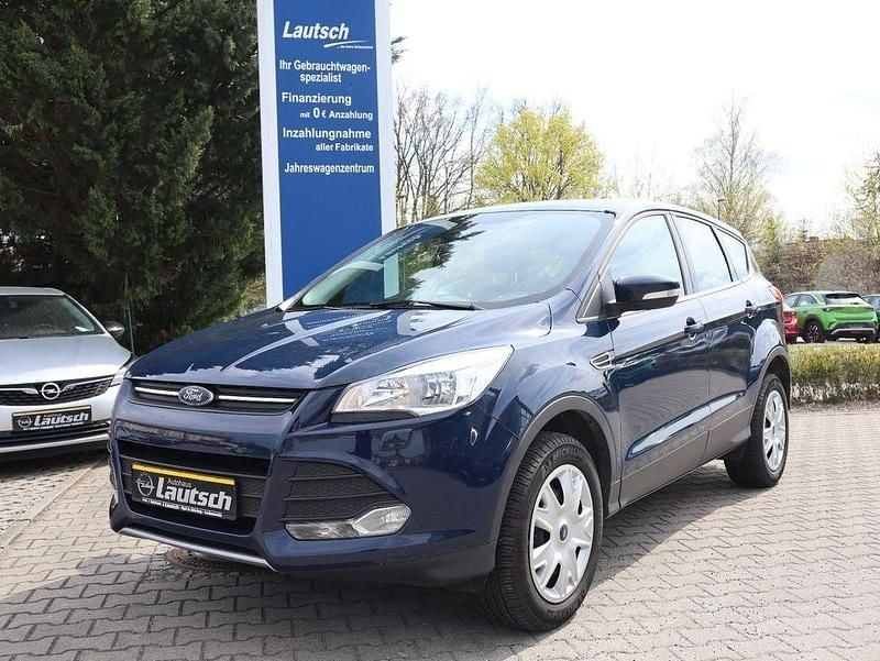 Gebraucht Ford Kuga Trend 120 PS (88 kW) 2016 Blau SUV