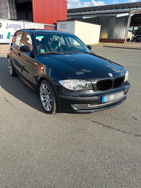 Gebraucht BMW 116 116 PS (85 kW) 2007 Schwarz Kleinwagen