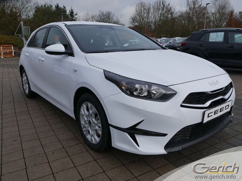 Gebraucht Kia Ceed Vision 101 PS (74 kW) 2022 Weiß Kleinwagen