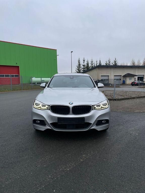 Gebraucht BMW 330 Gran Turismo M Sport 258 PS (189 kW) 2018 Silber Limousine