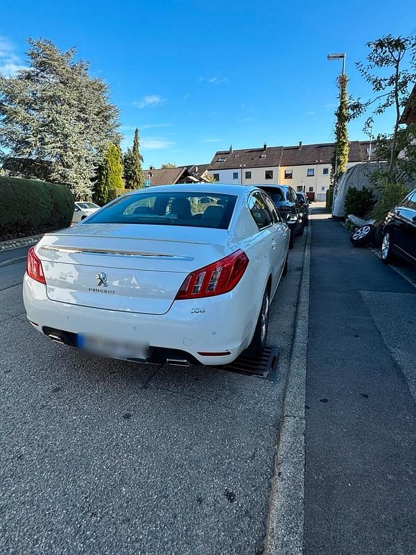 Gebraucht Peugeot 508 GT 204 PS (150 kW) 2014 Weiß Limousine