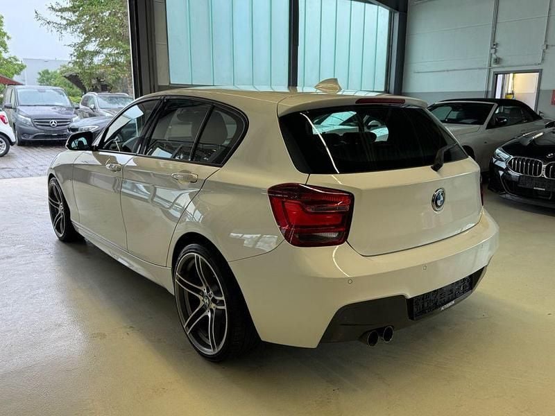 Gebraucht BMW 120 M Sport 184 PS (135 kW) 2015 Weiß Kleinwagen