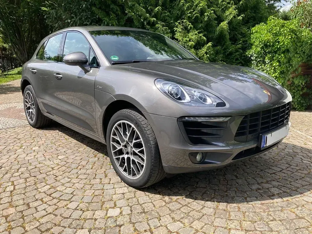 Gebraucht Porsche Macan S 258 PS (189 kW) 2015 Grau SUV