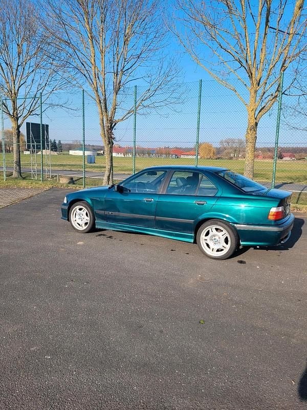 Gebraucht BMW 316 M Sport 102 PS (75 kW) 1997 Grün Limousine