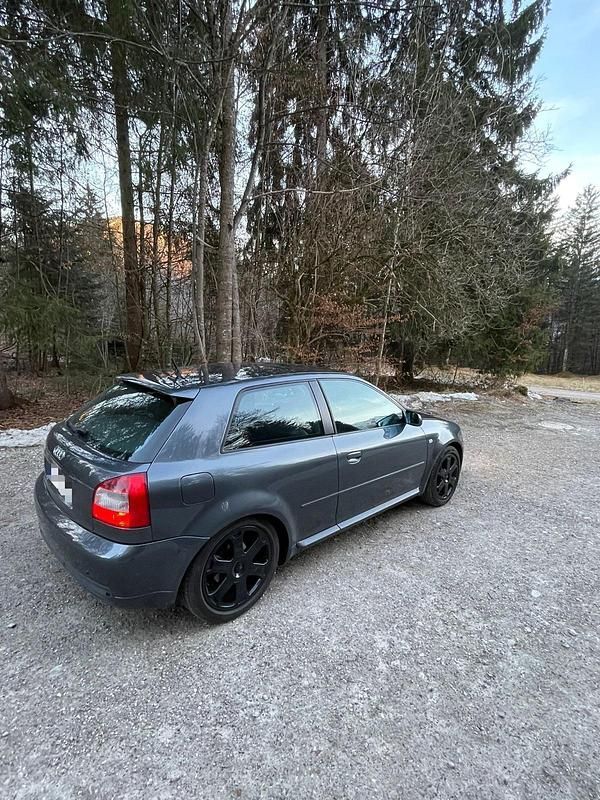 Gebraucht Audi S3 224 PS (164 kW) 2002 Grau Kleinwagen