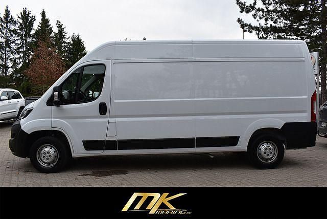 Gebraucht Peugeot Boxer 140 PS (102 kW) 2024 Kaolin weiß Van