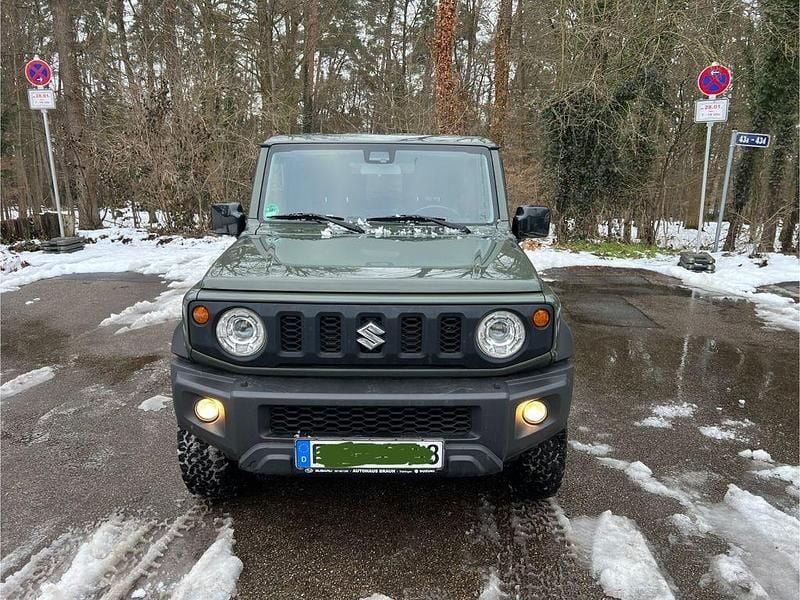 Gebraucht Suzuki Jimny Comfort+ 102 PS (75 kW) 2019 Schwarz SUV