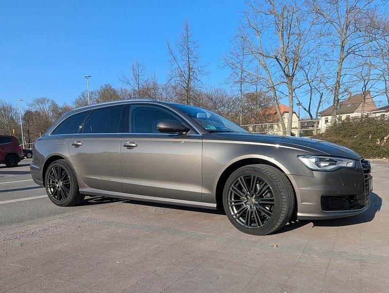 Andere farben Gebraucht 2016 Audi A6 Kombi | 12.500 € (Superpreis) - Bild 1/4