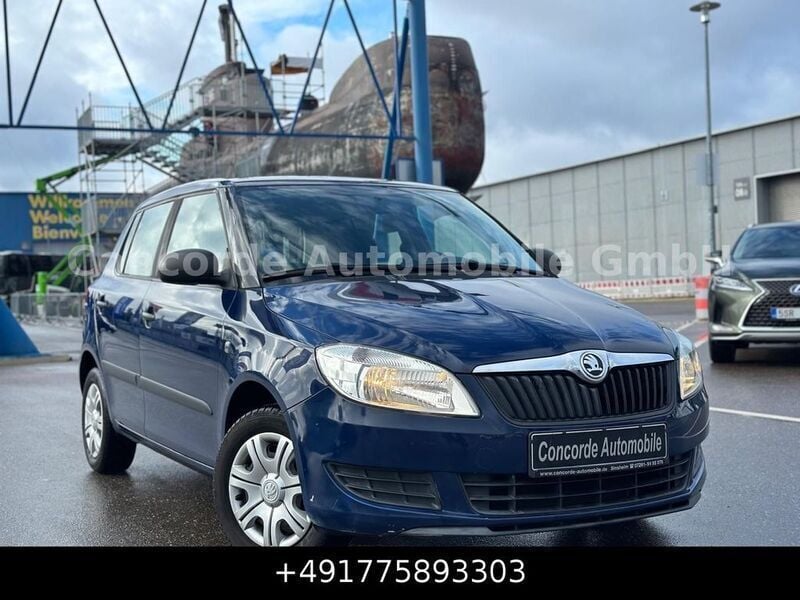 Blau Gebraucht 2014 Skoda Fabia Cool Edition Limousine | 4.490 € (Fairer Preis) - Bild 1/4