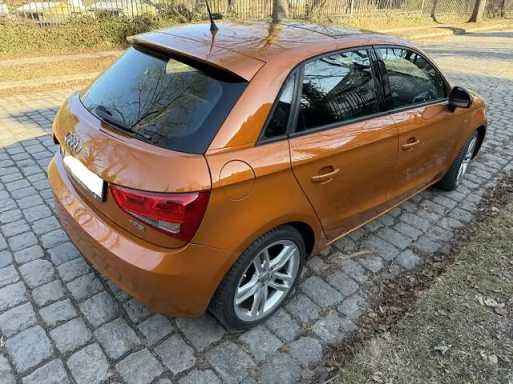 Usata Audi A1 122 CV (89 kW) 2012 Arancione Utilitaria