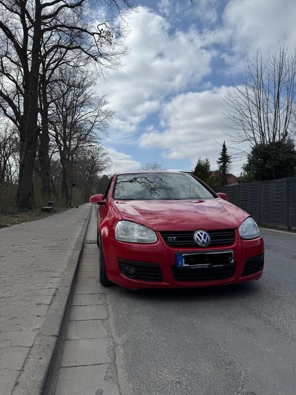 Rot Gebraucht 2006 VW Golf V GT Coupé | 1.500 € (Fairer Preis) - Bild 1/4