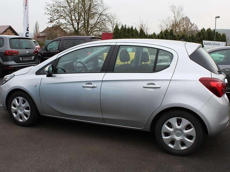 Gebraucht Opel Corsa Edition 69 PS (50 kW) 2019 Argon silber/ice silver (m2) Kleinwagen
