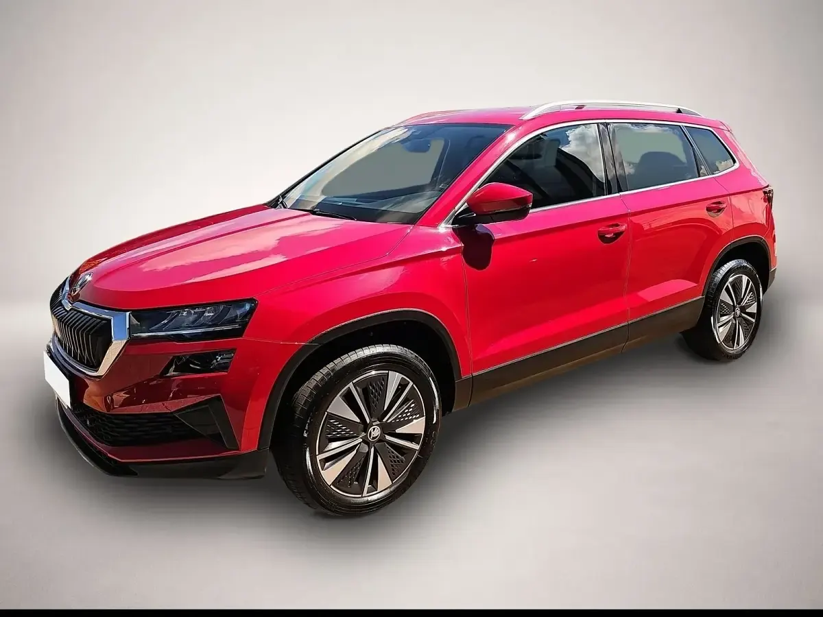 Gebraucht Skoda Karoq Selection 150 PS (110 kW) 2025 Rot SUV