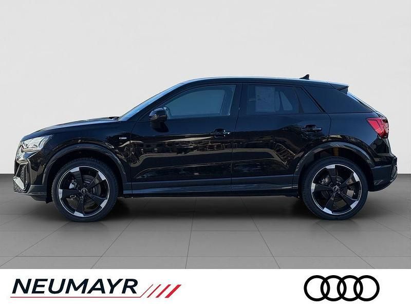Neu Audi Q2 S-Line 150 PS (110 kW) 2026 Schwarz SUV