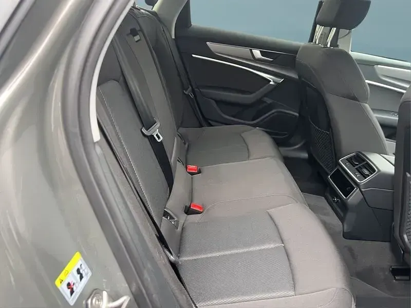 Gebraucht Audi A6 299 PS (219 kW) 2022 Grau Kombi