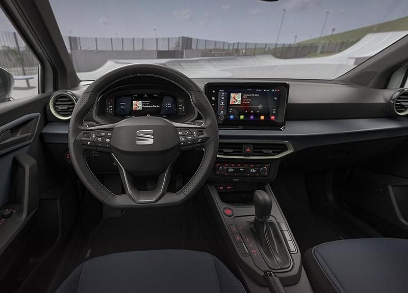 Neu Seat Arona Style 116 PS (85 kW) 2026 Magnetic grau metallic / dachfar SUV