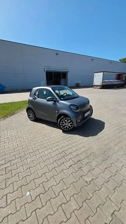 Gebraucht Smart ForTwo Electric Drive 60 kW (82 PS) 2021 Grau Coupé