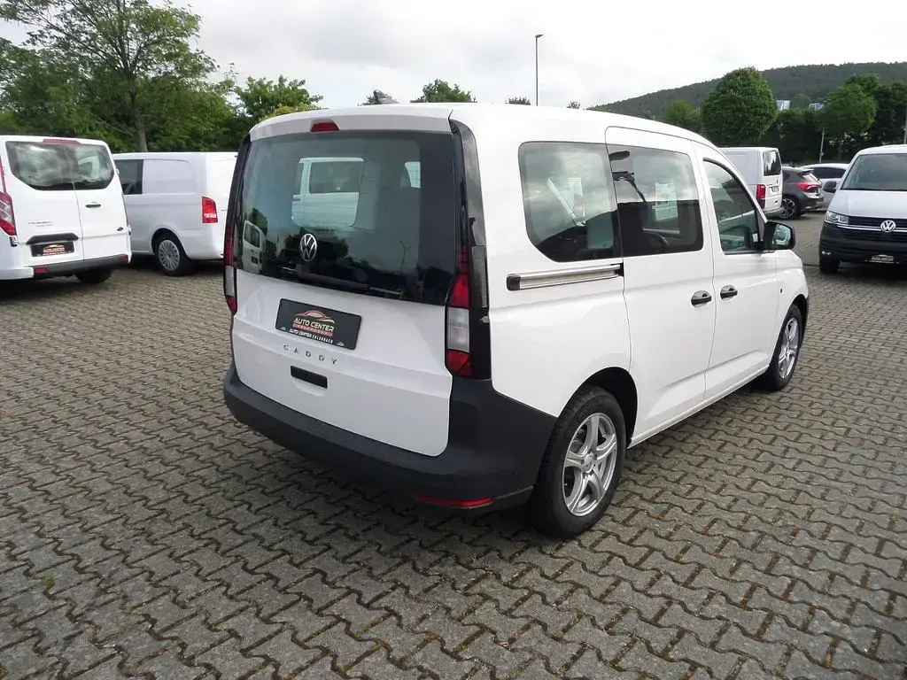 Gebraucht VW Caddy 114 PS (83 kW) 2022 Weiß Van / Kleinbus