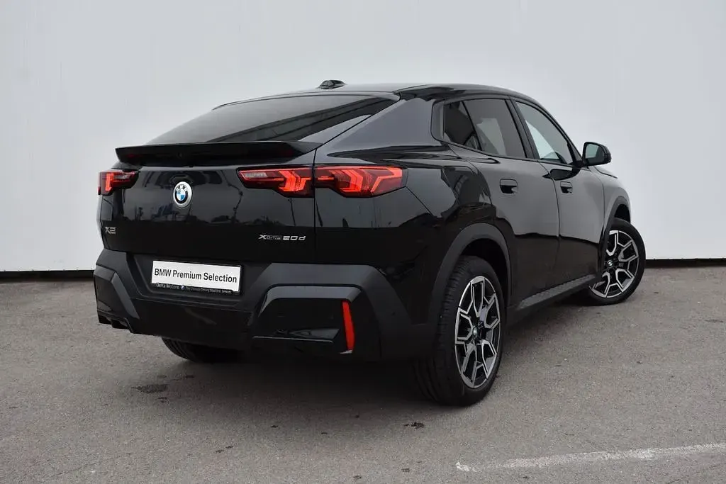 Gebraucht BMW X2 Sport Line 163 PS (119 kW) 2025 Schwarz SUV