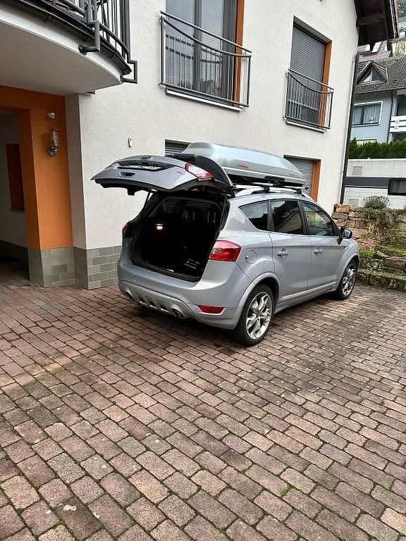 Grau Gebraucht 2011 Ford Kuga Titanium SUV | 8.000 € (Teuer) - Bild 1/4