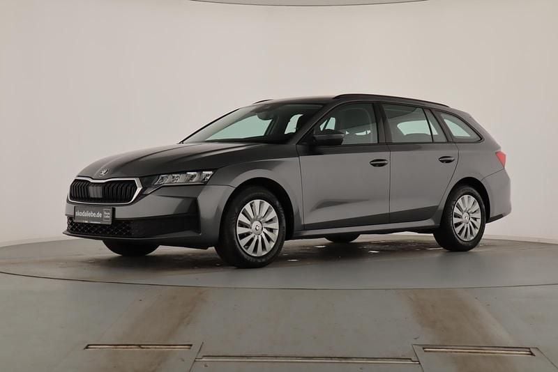 Gebraucht Skoda Octavia Essence 116 PS (85 kW) 2024 Grau Kombi