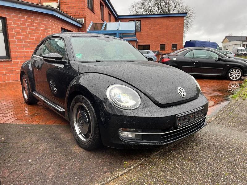 Gebraucht VW Beetle Cup 105 PS (77 kW) 2015 Schwarz Kleinwagen