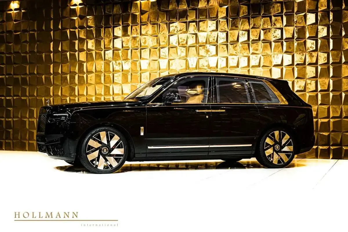 Neu Rolls Royce Cullinan 571 PS (419 kW) 2026 Schwarz SUV