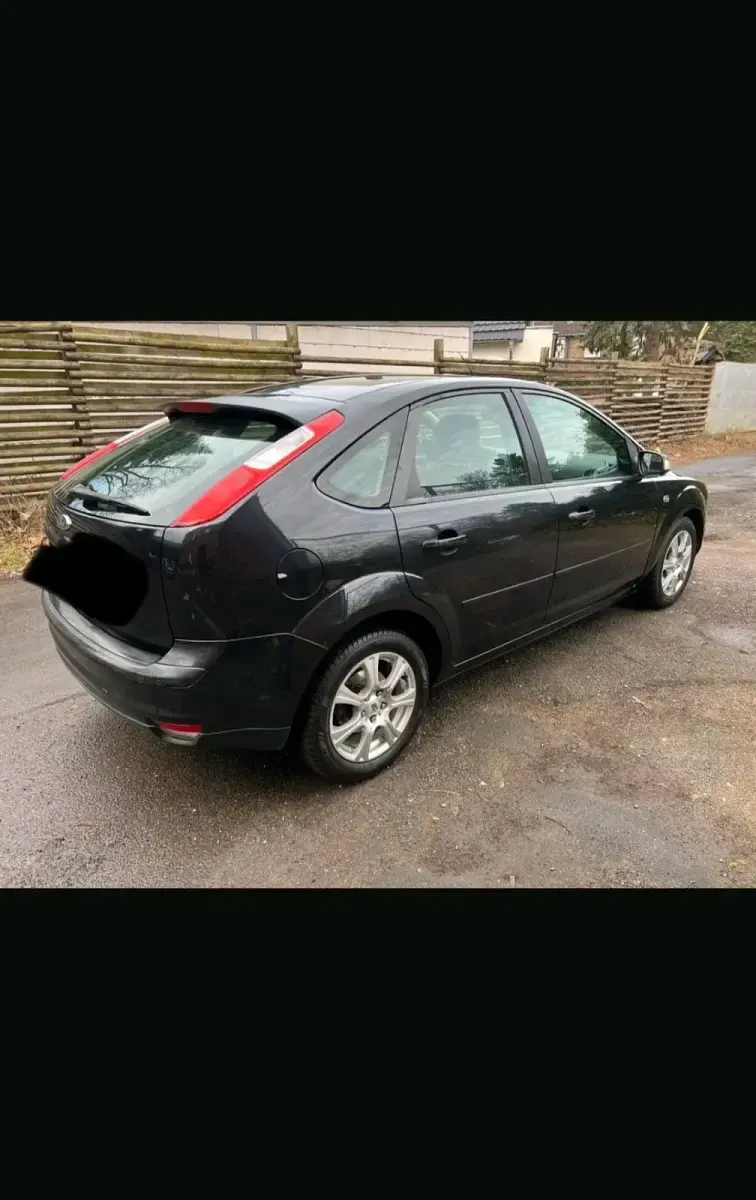 Gebraucht Ford Focus Titanium 116 PS (85 kW) 2007 Schwarz Limousine