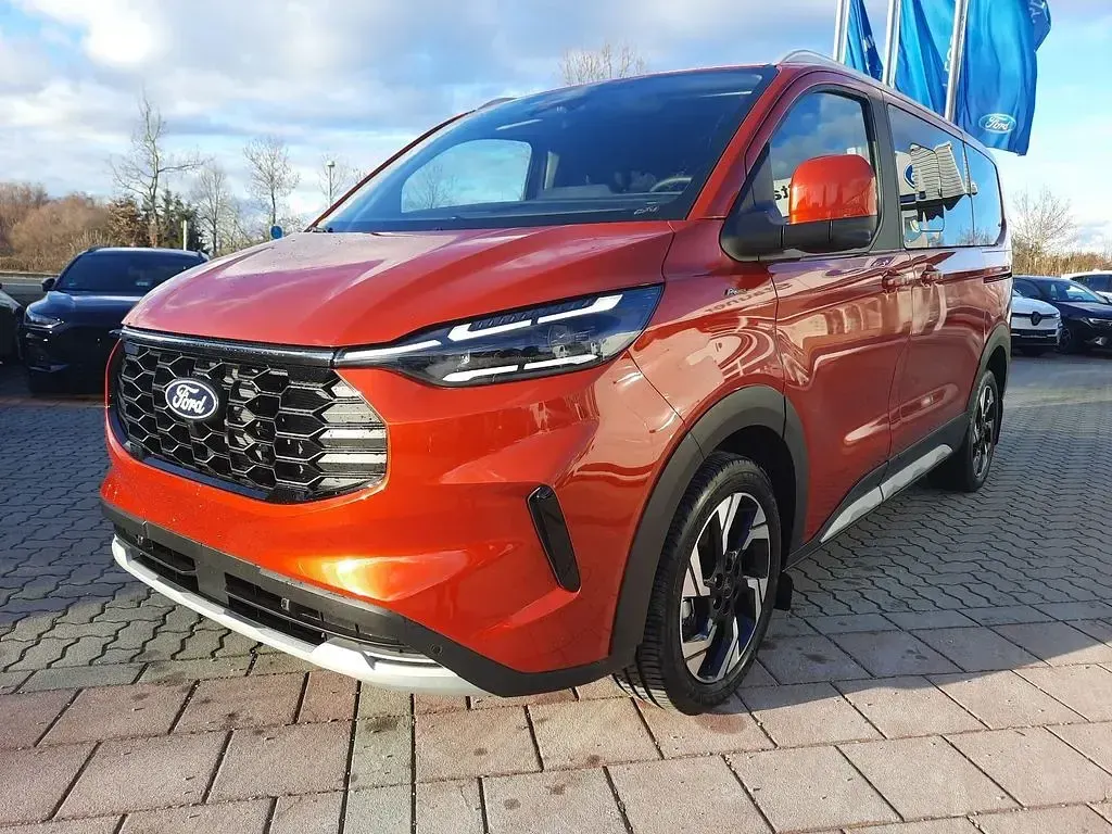 Neu Ford Tourneo Active 170 PS (125 kW) 2026 Artisanred Van / Kleinbus