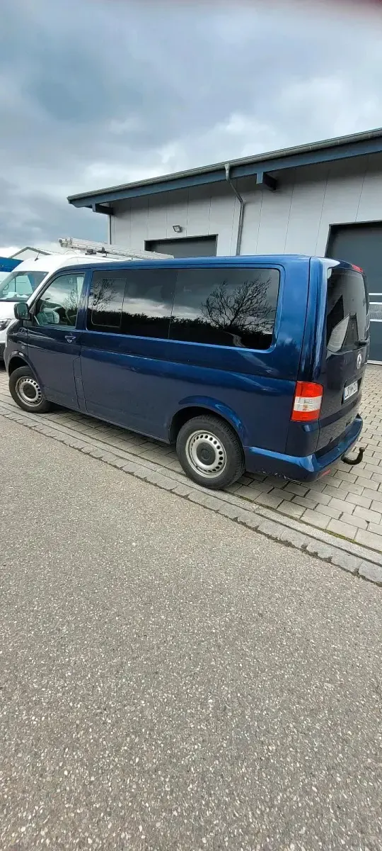 Gebraucht VW Multivan Startline 131 PS (96 kW) 2008 Blau Van / Kleinbus