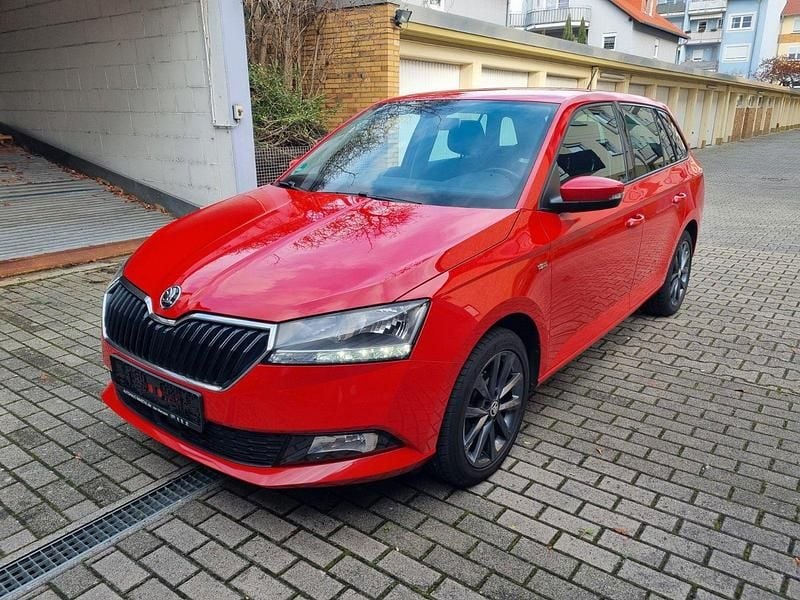 Rot Gebraucht 2019 Skoda Fabia Soleil Kleinwagen | 5.900 € (Guter Preis) - Bild 1/4