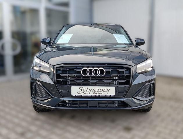 Neu Audi Q2 Advanced Plus 150 PS (110 kW) 2026 Grau SUV