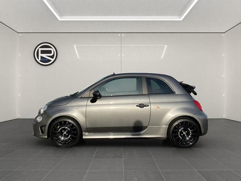 Używany Abarth 695C 179 KM (131 kW) 2023 Szary Kabriolet