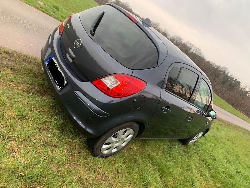 Gebraucht Opel Corsa Selection 87 PS (63 kW) 2010 Blau Kleinwagen