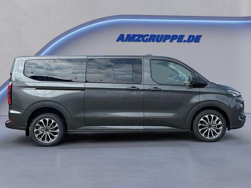 Neu Ford Tourneo Titanium X 170 PS (125 kW) 2025 Magnetic met Van / Kleinbus