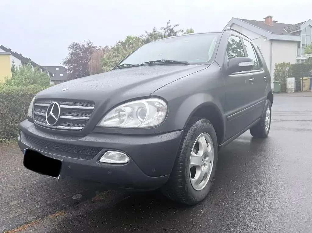 Gebraucht Mercedes ML400 250 PS (183 kW) 2002 Blau SUV