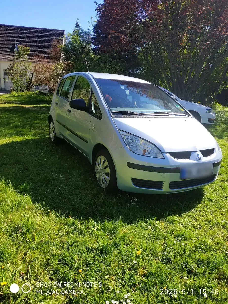 Gebraucht Mitsubishi Colt 95 PS (69 kW) 2004 Grau Kleinwagen