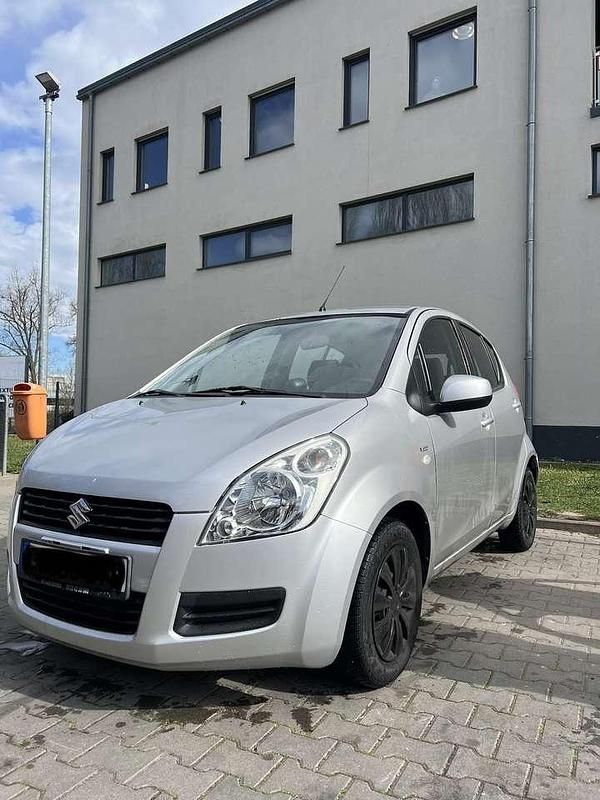 Gebraucht Suzuki Splash 86 PS (63 kW) 2009 Kleinwagen