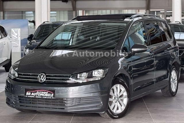 Indiumgrau metallic Gebraucht 2017 VW Touran Comfortline Van / Kleinbus | 21.690 € (Fairer Preis) - Bild 1/4