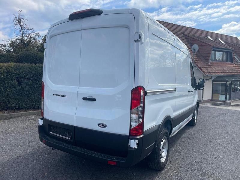 Neu Ford Transit 131 PS (96 kW) 2026 Weiß Van / Kleinbus