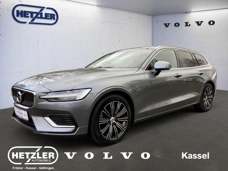 Osmium grey metallic / metalli Gebraucht 2020 Volvo V60 Inscription Kombi | 35.780 € (Fairer Preis) - Bild 1/4