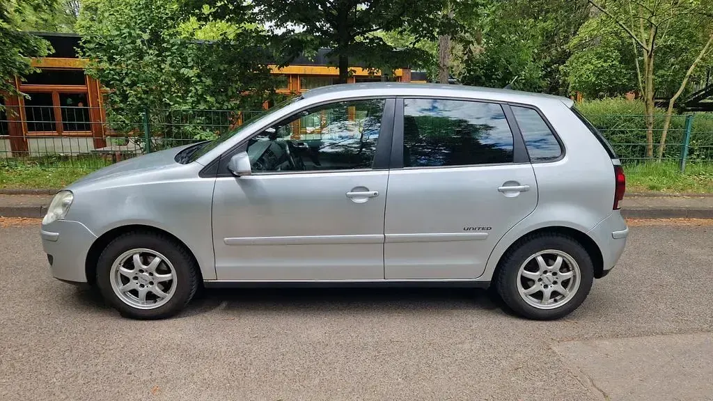 Gebraucht VW Polo United 80 PS (58 kW) 2008 Silber Kleinwagen