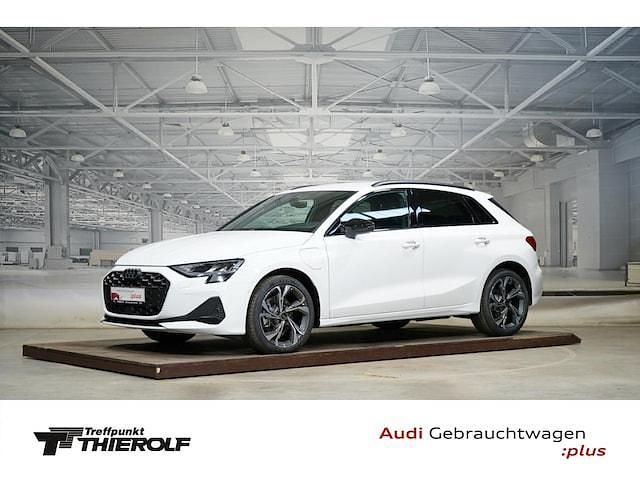 Arkonaweiß Gebraucht 2025 Audi A3 Sportback e-tron Advanced Plus Kleinwagen | 43.780 € - Bild 1/4