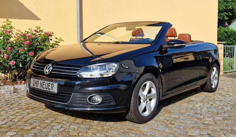 "deep black perleffekt" Gebraucht 2011 VW Eos Cabrio | 5.950 € (Guter Preis) - Bild 1/4