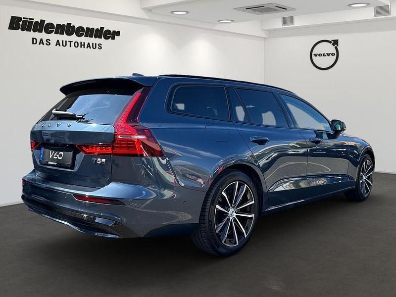 Gebraucht Volvo V60 Plus 310 PS (228 kW) 2025 Blau Kombi