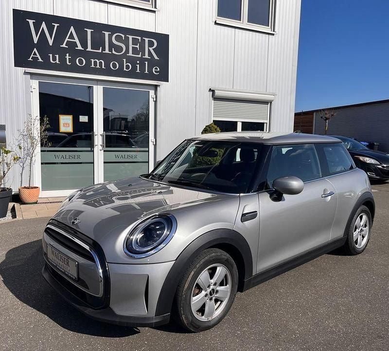 Gebraucht Mini Cooper Essential 136 PS (100 kW) 2022 Silber Kleinwagen