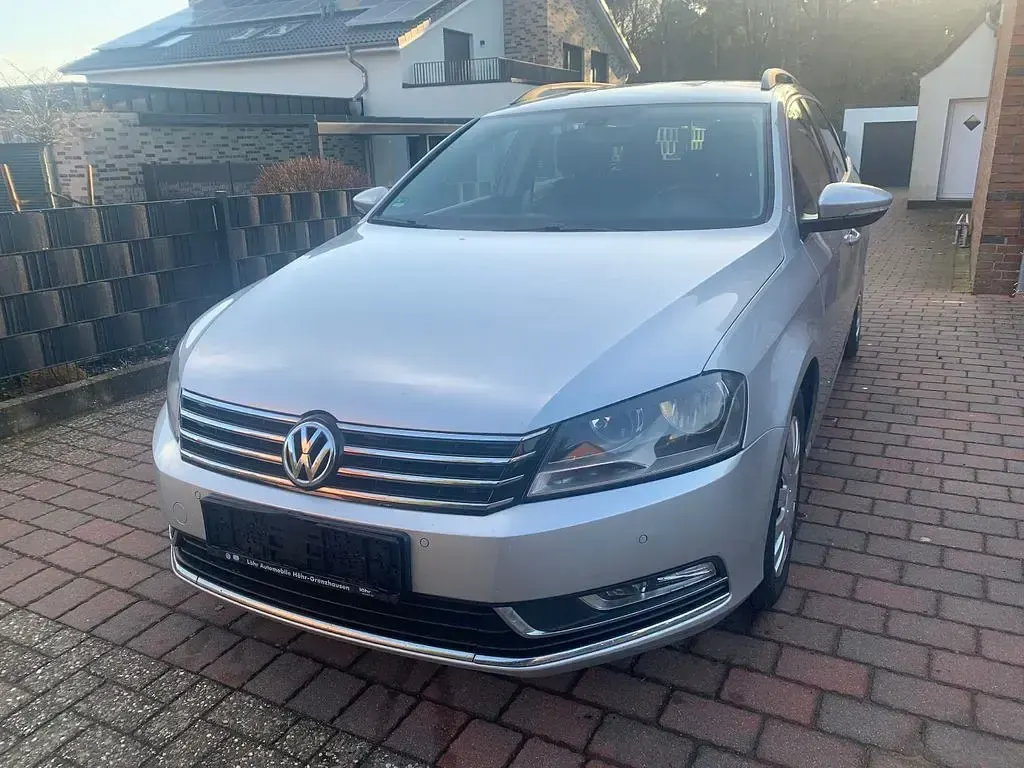 Gebraucht VW Passat Comfortline 140 PS (102 kW) 2013 Silber Limousine