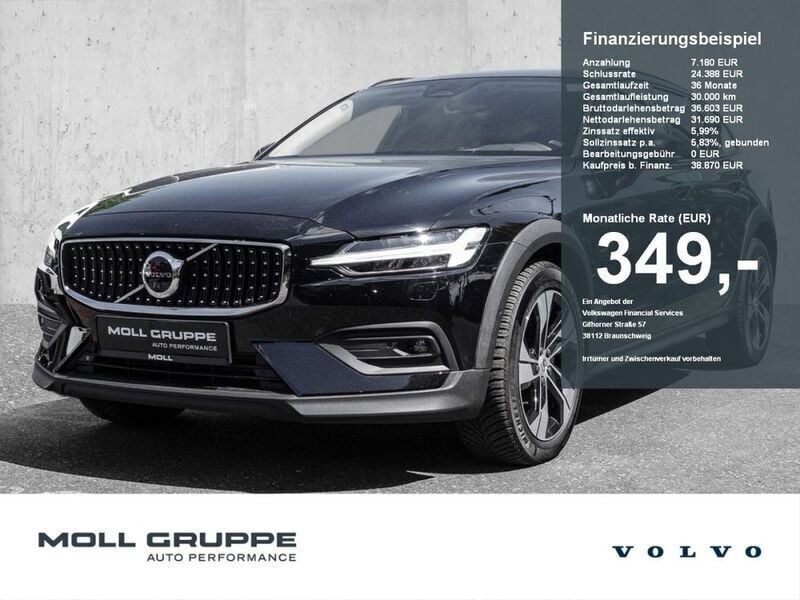 Onyx black / metallic Gebraucht 2023 Volvo V60 CC Plus Kombi | 38.880 € (Guter Preis) - Bild 1/4