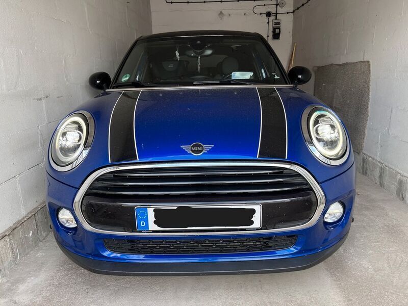 Blau Gebraucht 2018 Mini Cooper Kleinwagen | 17.900 € (Fairer Preis) - Bild 1/4